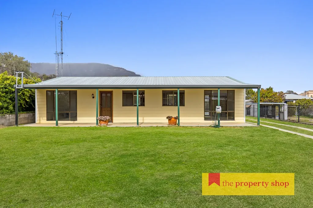 Kandos 4 Bedroom CHARM & CONVENIENCE