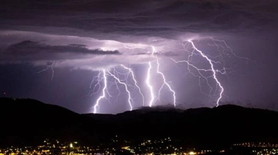 强降雨、雷暴、龙卷风！“天气炸弹”即将登陆奥克兰！7月起又一波涨价来袭，房市或迎重要提振……