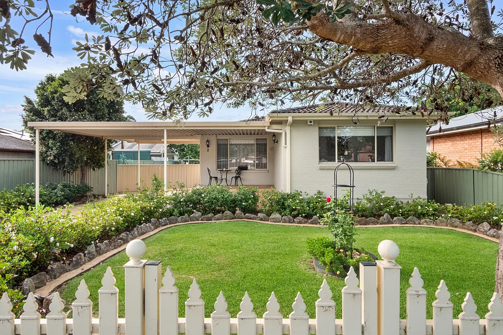 2 Hill Avenue, Hobartville, NSW 2753