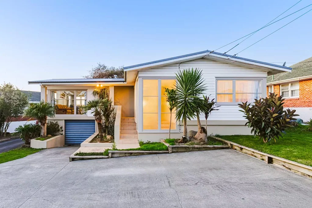 Papatoetoe 4Moenga The Home where dreams take shape