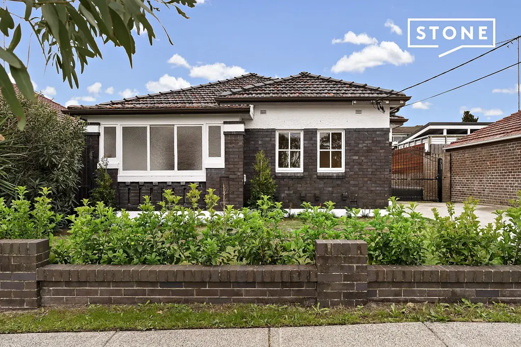 Matraville 3Zimmer Timeless Federation Home on a Rare 561sqm Block