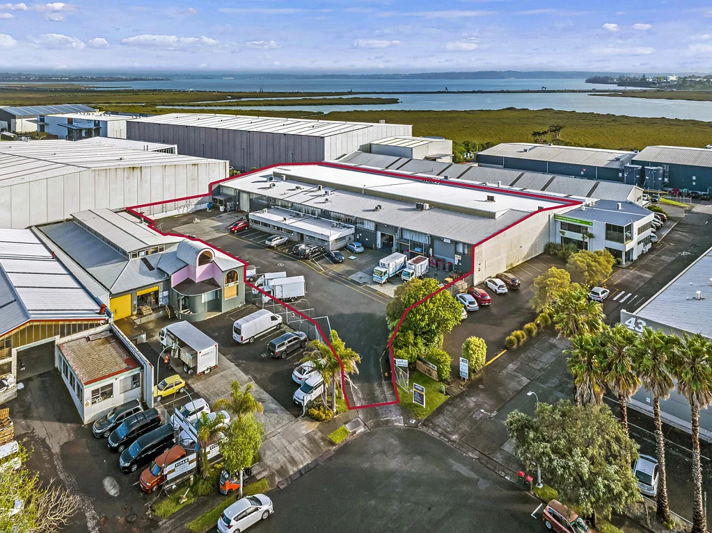 Avondale Large freehold industrial with scale
