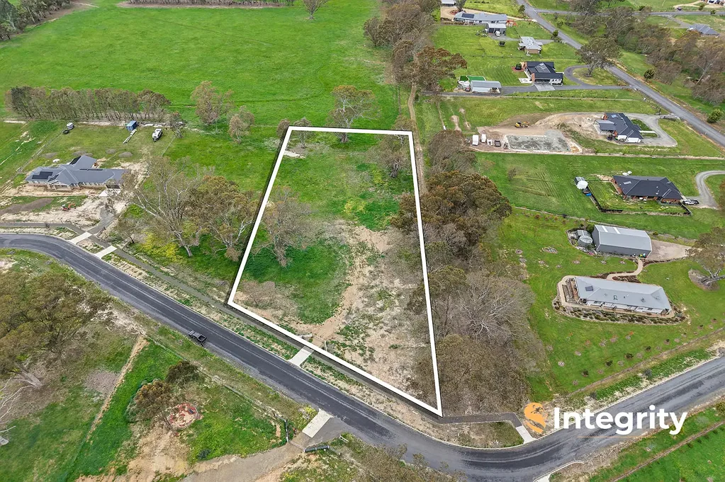 Alexandra 2 ACRES READY TO BUILD