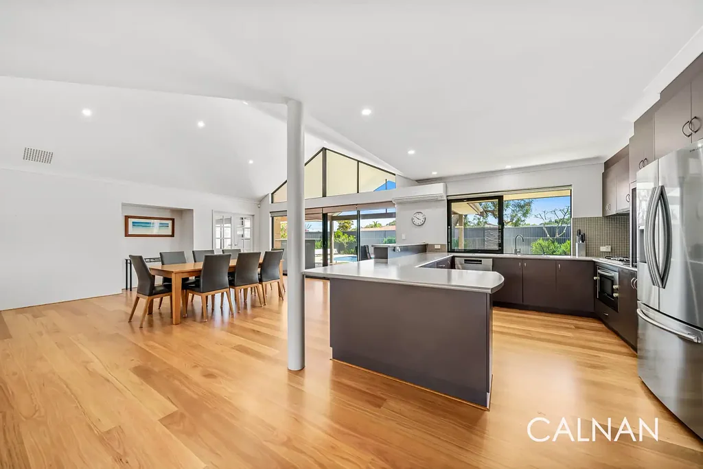 2 Filmer Place, Leeming, WA 6149