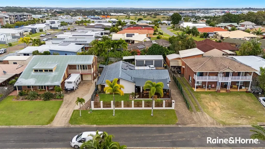 6 Hayman Court, Kawungan, QLD 4655
