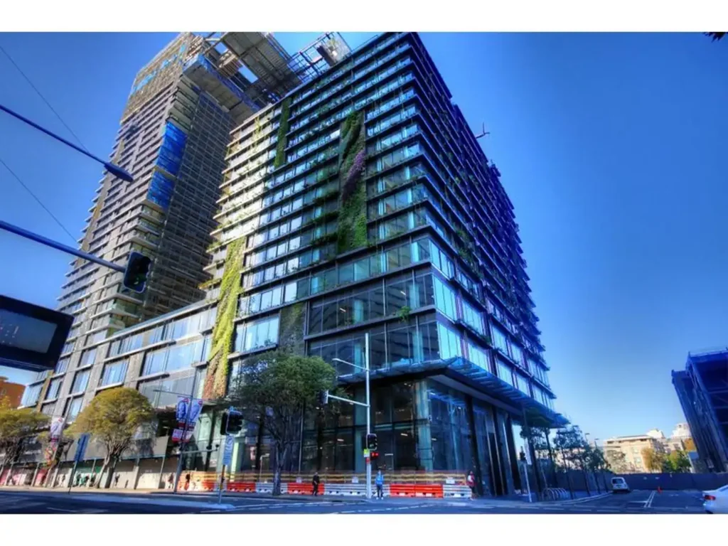 1 BED SUITE I 1 BATH