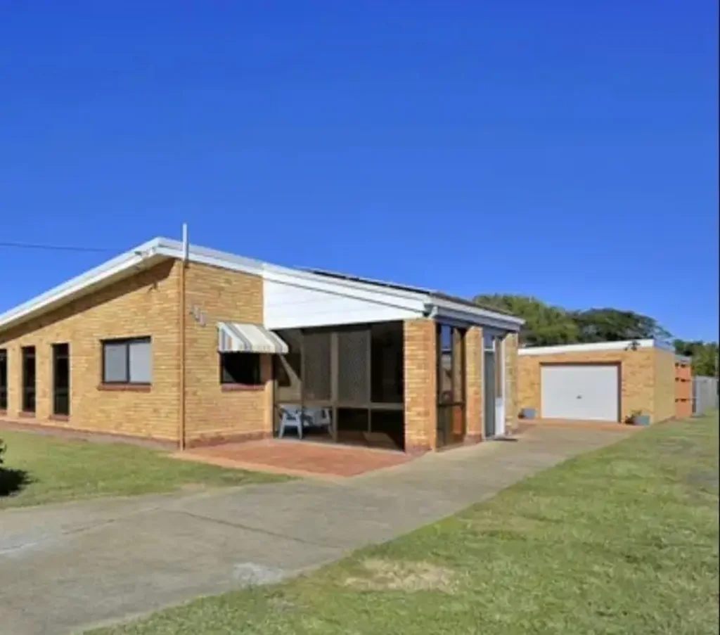 Bargara 4房  PRIME LOCATION AT BARGARA BEACH