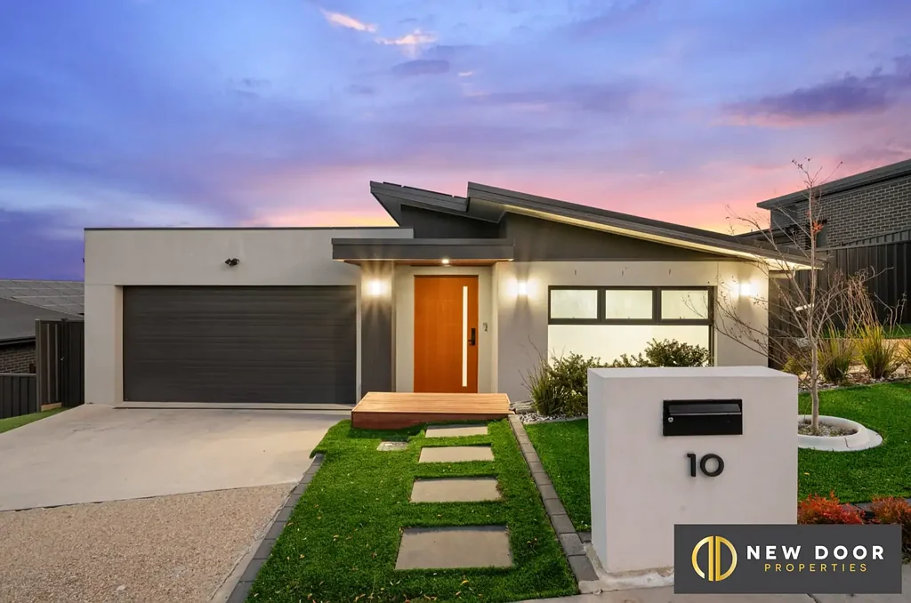 Taylor 4Moenga A Modern Family Home with a Versatile Studio!