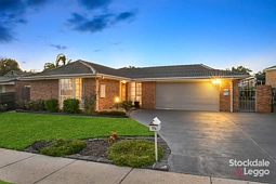 96 Waverley Park Drive, Cranbourne North