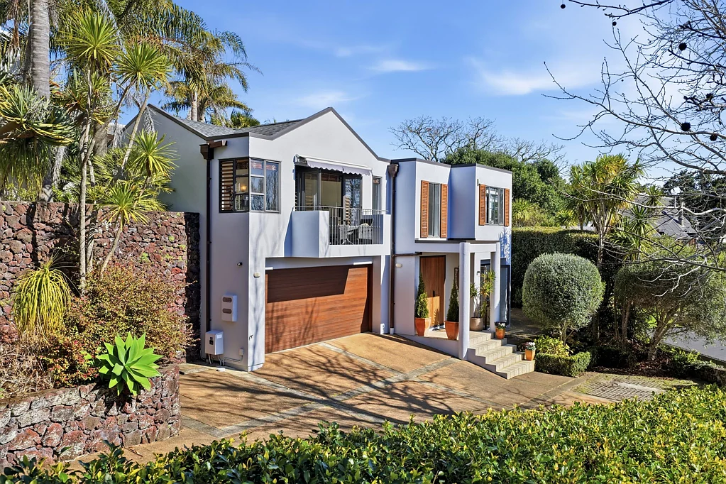 Castor Bay 4 Slaapkamer Castor Bay - Contemporary Coastal Haven