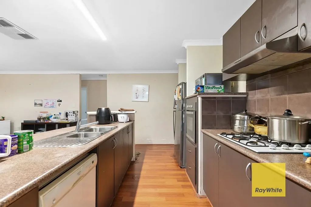 1 The Bridgeway, Canning Vale, WA 6155