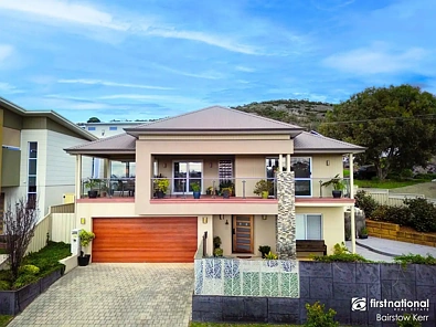 Mount Clarence 5房  Luxury Hillside Masterpiece with Panoramic Middleton Beach Views