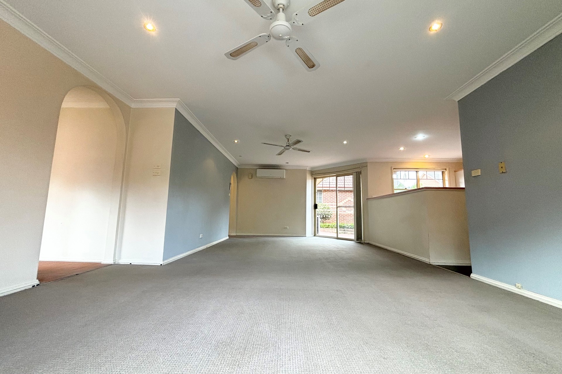 GLENGOWAN UNIT 34 40 STRATHALBYN DR, OATLANDS NSW 2117, 0 phòng ngủ, 0 phòng tắm, Townhouse