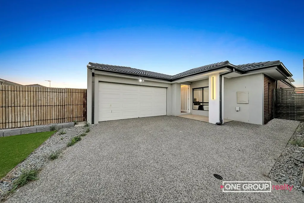 8 Cowwarr Crescent, Wollert, VIC 3750
