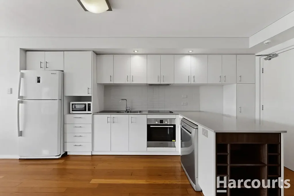 Furnished Inner-City Living with Resort-Style Amenities