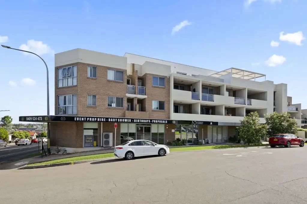 Merrylands 2ਬੈੱਡਰੂਮ TWO LEVEL SECURITY APARTMENT - OPEN TO VIEW SAT 21/06/2025 @ 3-3.30PM