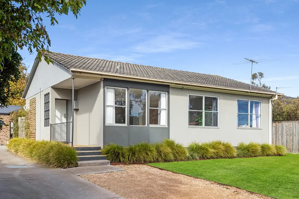 Frankston North 3ਬੈੱਡਰੂਮ Upgraded living with versatile design