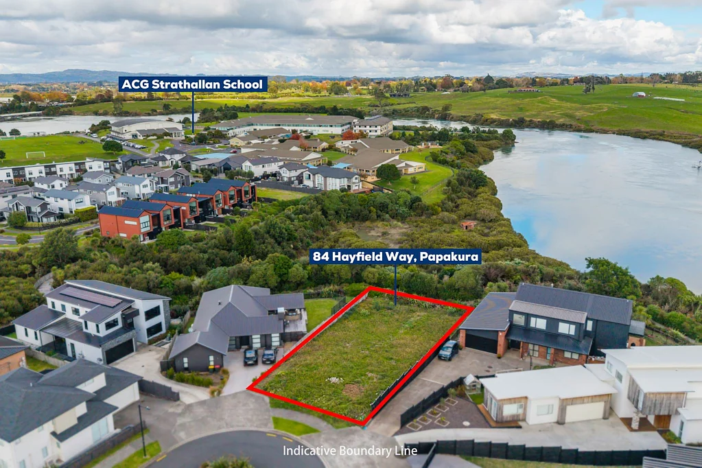 Karaka Rare Opportunity, Section with Water Views.