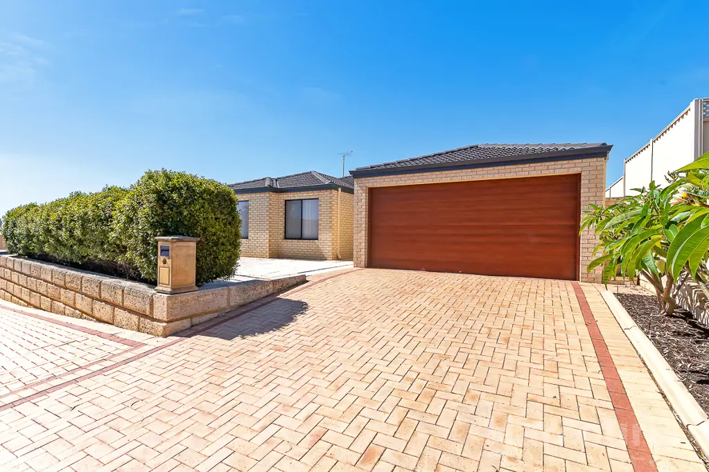 15 Wilcannia Elbow, Currambine, WA 6028