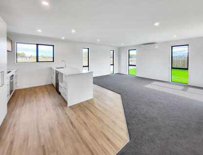 1 Cousins Street, 500171, Canterbury, 4部屋, 2バスルーム, House