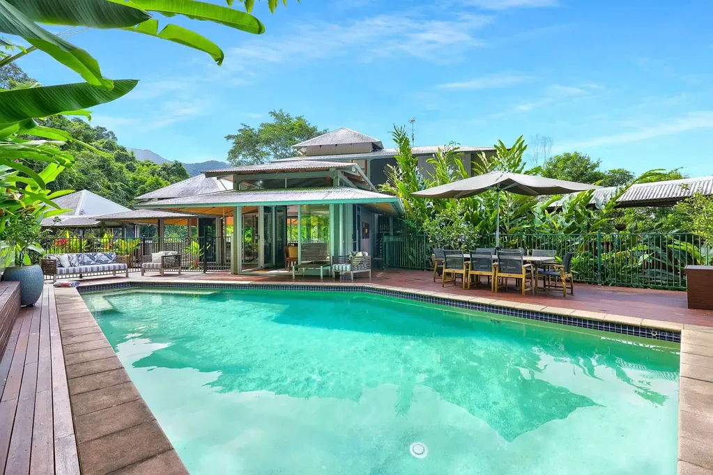 30-32 Chatham Terrace, Smithfield, QLD 4878