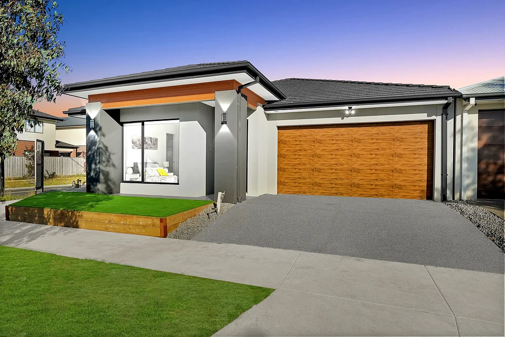 Aintree 4ਬੈੱਡਰੂਮ FULLY UPGRADED HOME WITH 4 MASTER BEDROOMS | BRAND NEW HOUSE  | STAMP DUTY SAVINGS & FHOG AVAILABLE