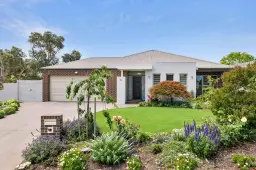 2 Scenic Court, Mount Martha