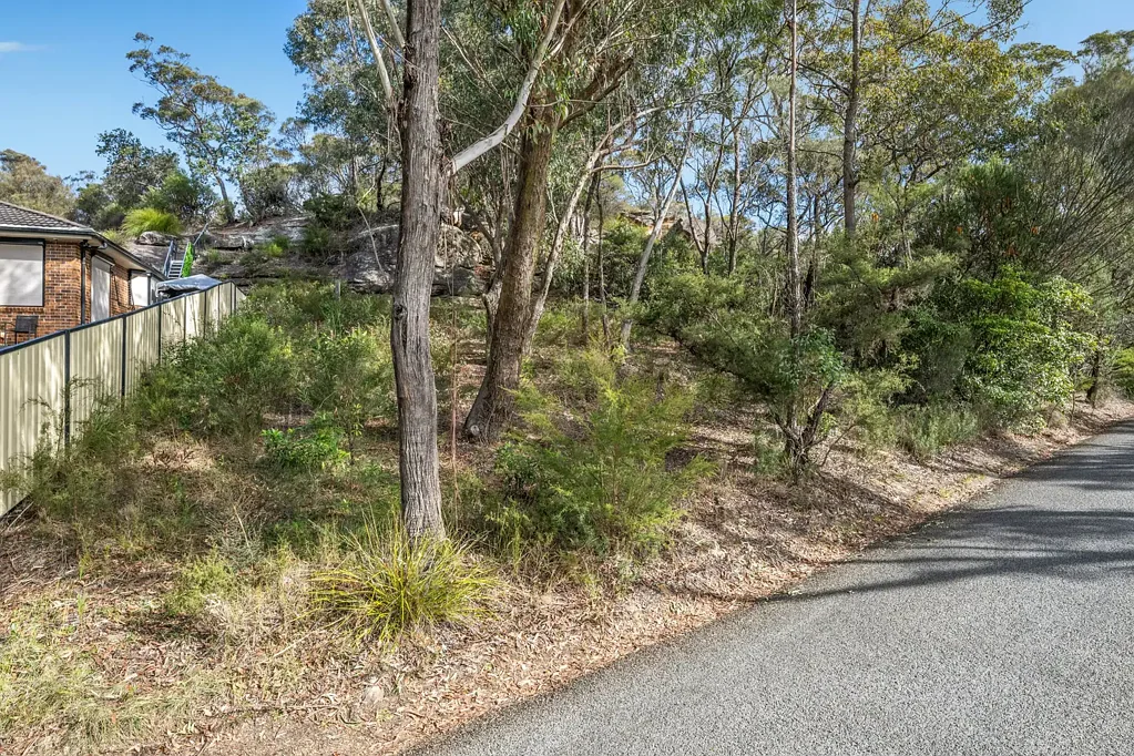 Linden DA 已批准的生活方式机会，享有迷人丛林景观 DA Approved Lifestyle Opportunity with Stunning Bush Outlook
