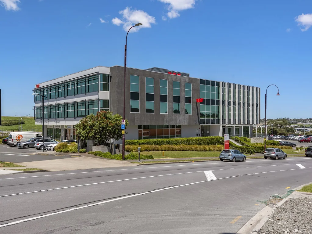 Albany Prime Position with Views to Match