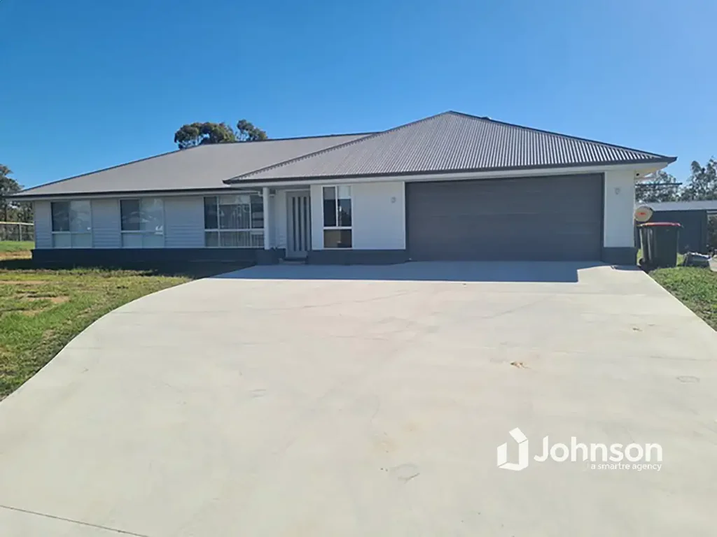 44 Poinciana Avenue, Rifle Range, QLD 4311