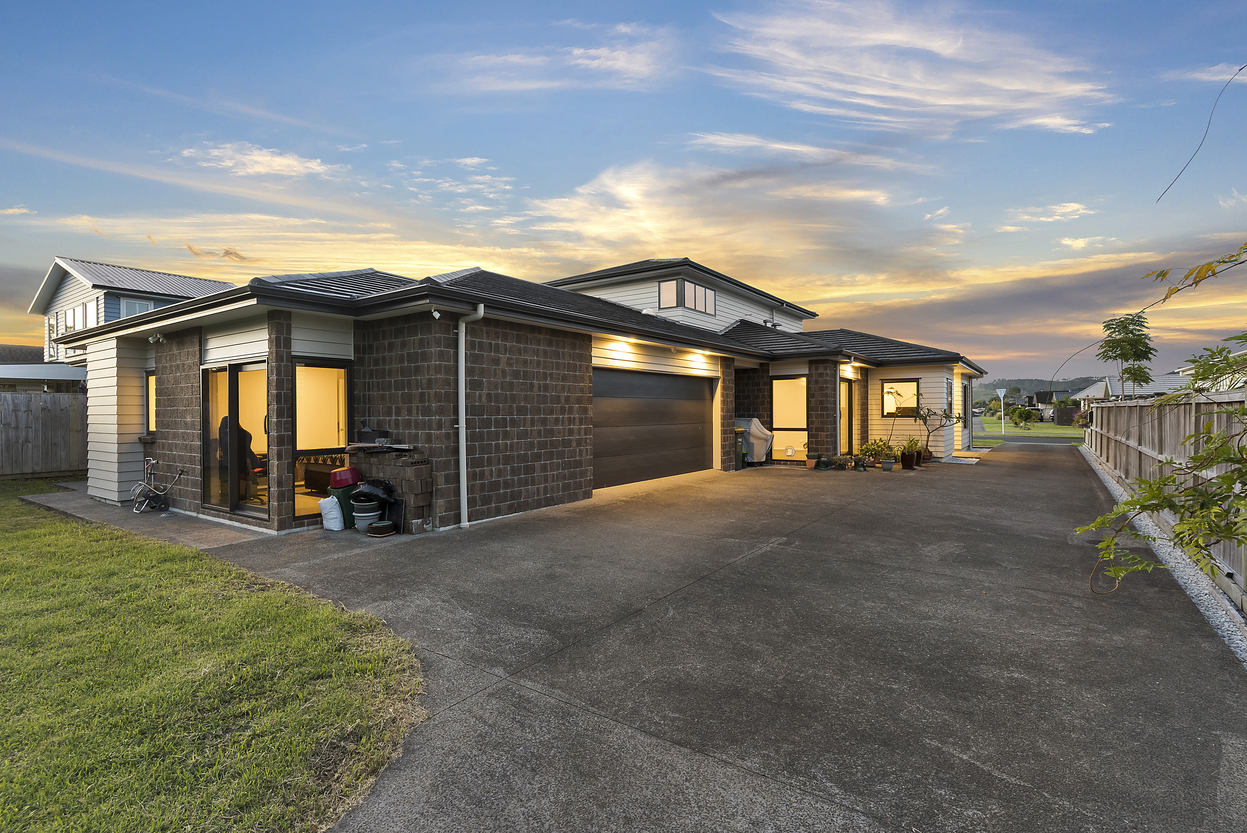 60 Pohutukawa Parade, Riverhead, Auckland - Rodney, 5 Bedrooms, 0 Bathrooms, House