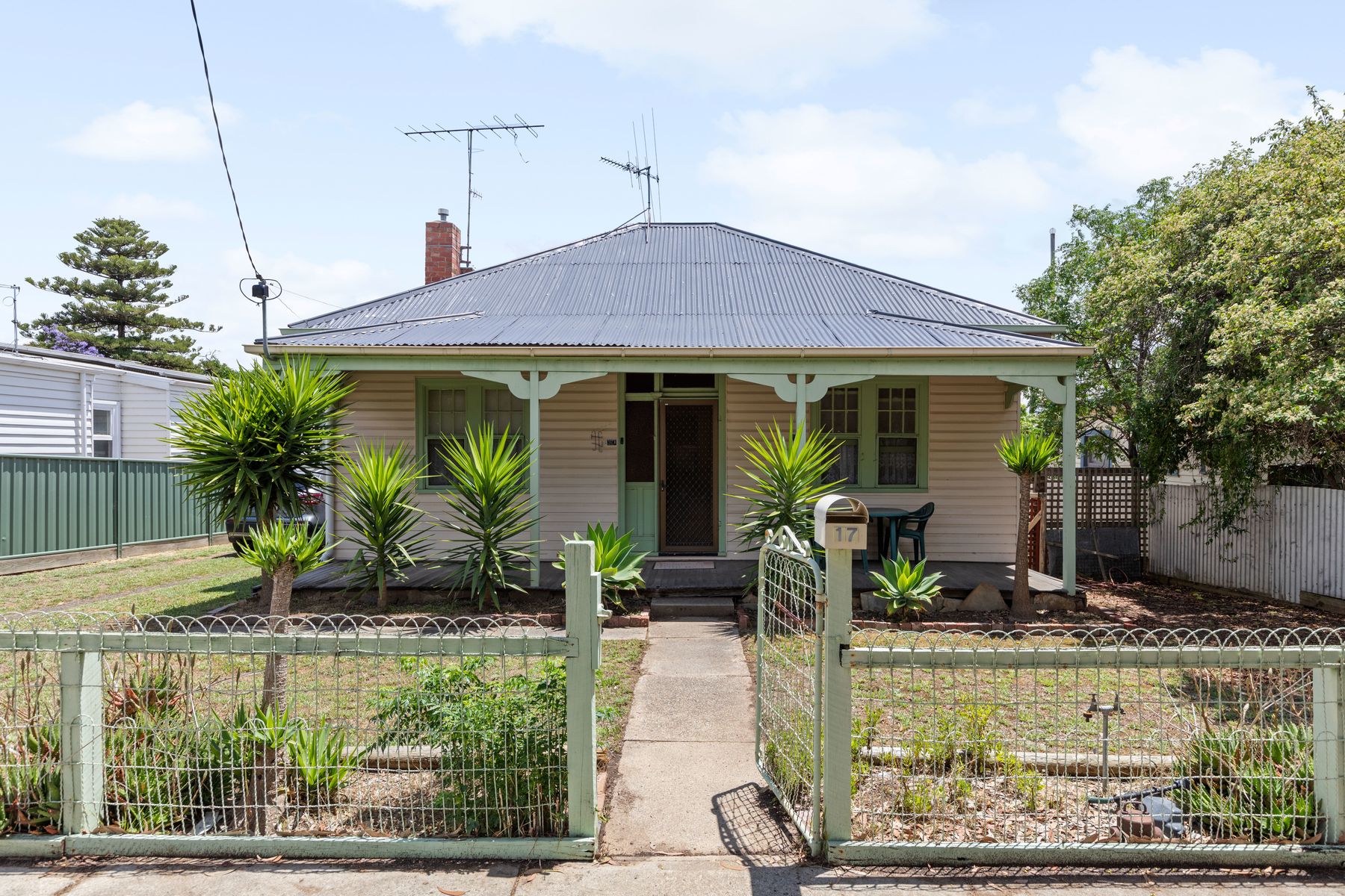 17 BANNISTER ST, NORTH BENDIGO VIC 3550, 0 રૂમ, 0 બાથરૂમ, House