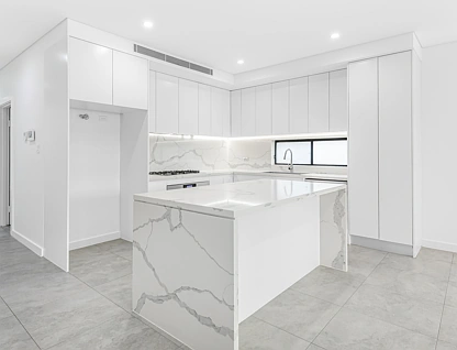 957 Henry Lawson Drive, Padstow Heights, South Western Suburbs, 5 habitaciones, 3 baños, Apartment