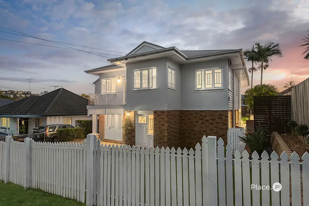 23 Justin Street, Holland Park West, QLD 4121