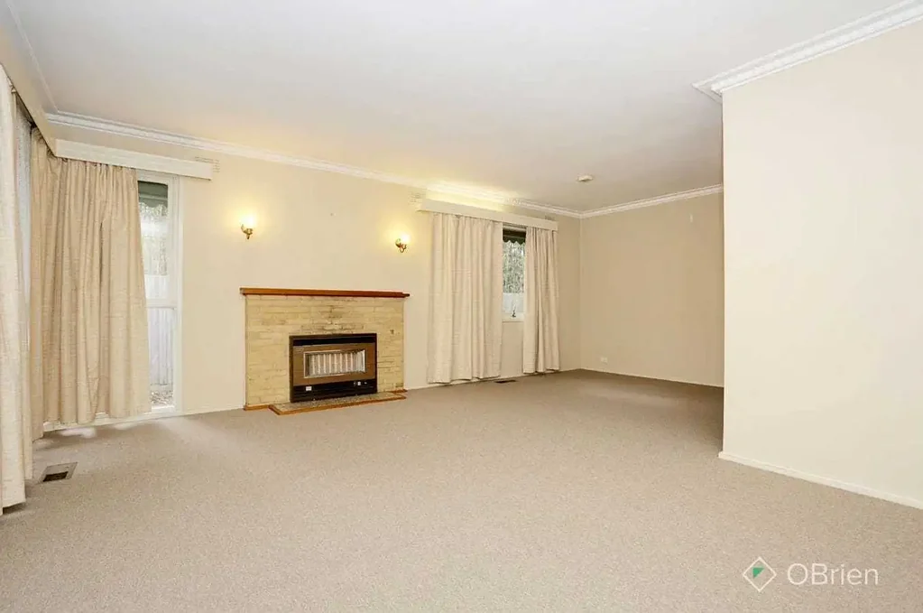 3-Bedroom Home with Spacious Backyard in Prime Location!