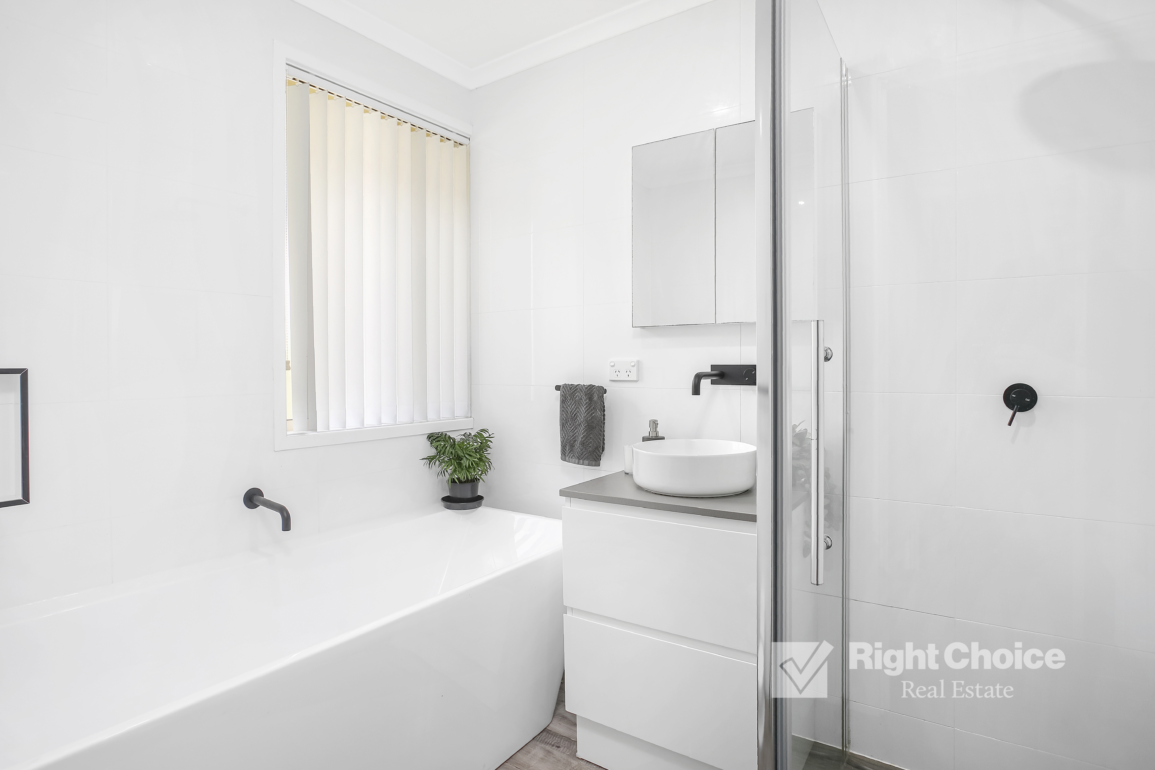 10 DERWENT PL, ALBION PARK NSW 2527, 0 phòng ngủ, 0 phòng tắm, House