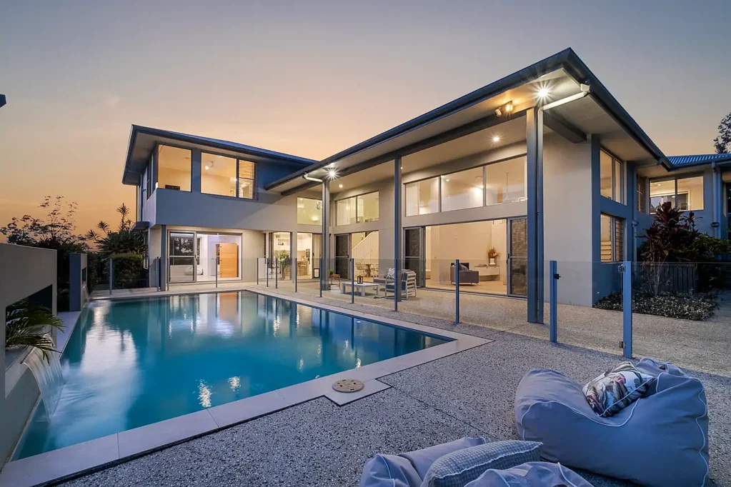 Palmview 6ਬੈੱਡਰੂਮ A Spectacular Architectural Statement with Breathtaking Ocean Views & Dual Living in Palmview Forest