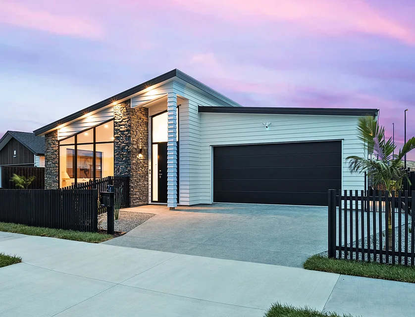 24 Tipu Crescent, Milldale, Rodney, 4 ਕਮਰੇ, 2 ਬਾਥਰੂਮ, House