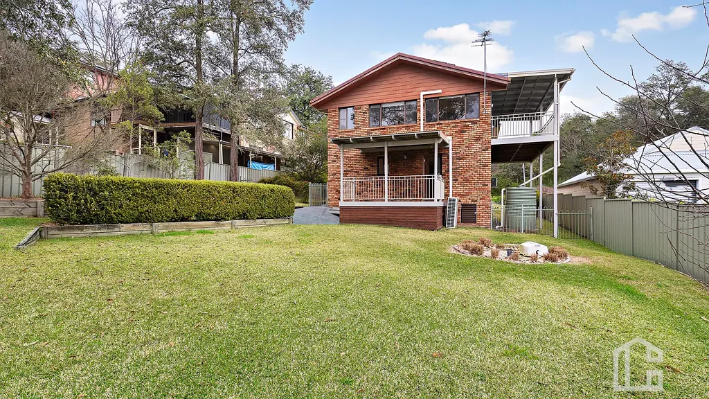 17 Lewin Street, Springwood, NSW 2777