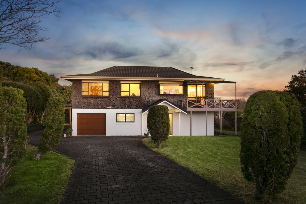 1307 Whangaparaoa Road, Army Bay, Auckland - Rodney, 4 Bedrooms, 3 Bathrooms