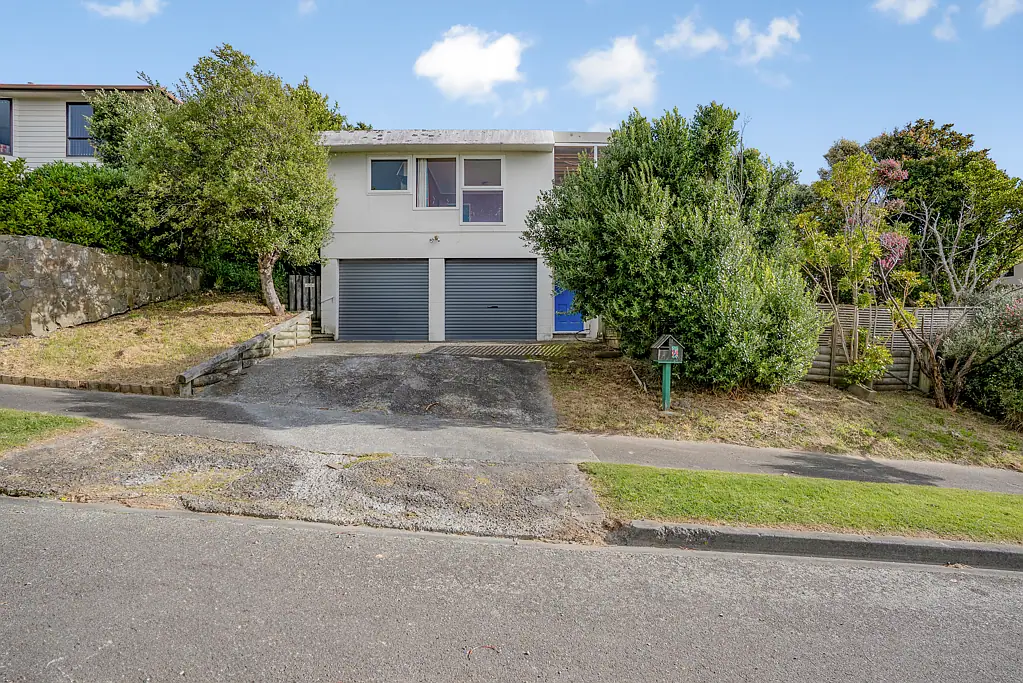 24 The Crowsnest, Whitby, Porirua, Wellington