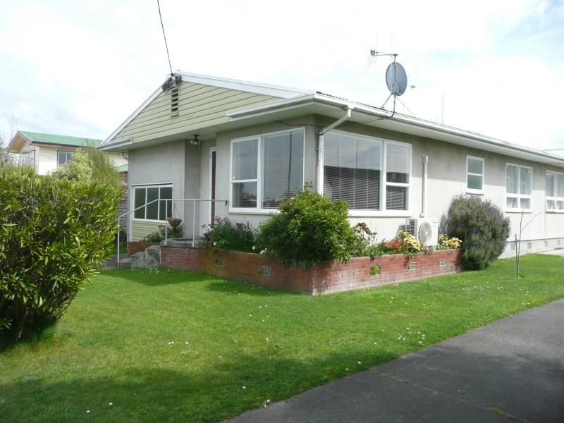 1/381 Kennedy Road, Pirimai, Napier, 2 chambres, 1 salles de bain