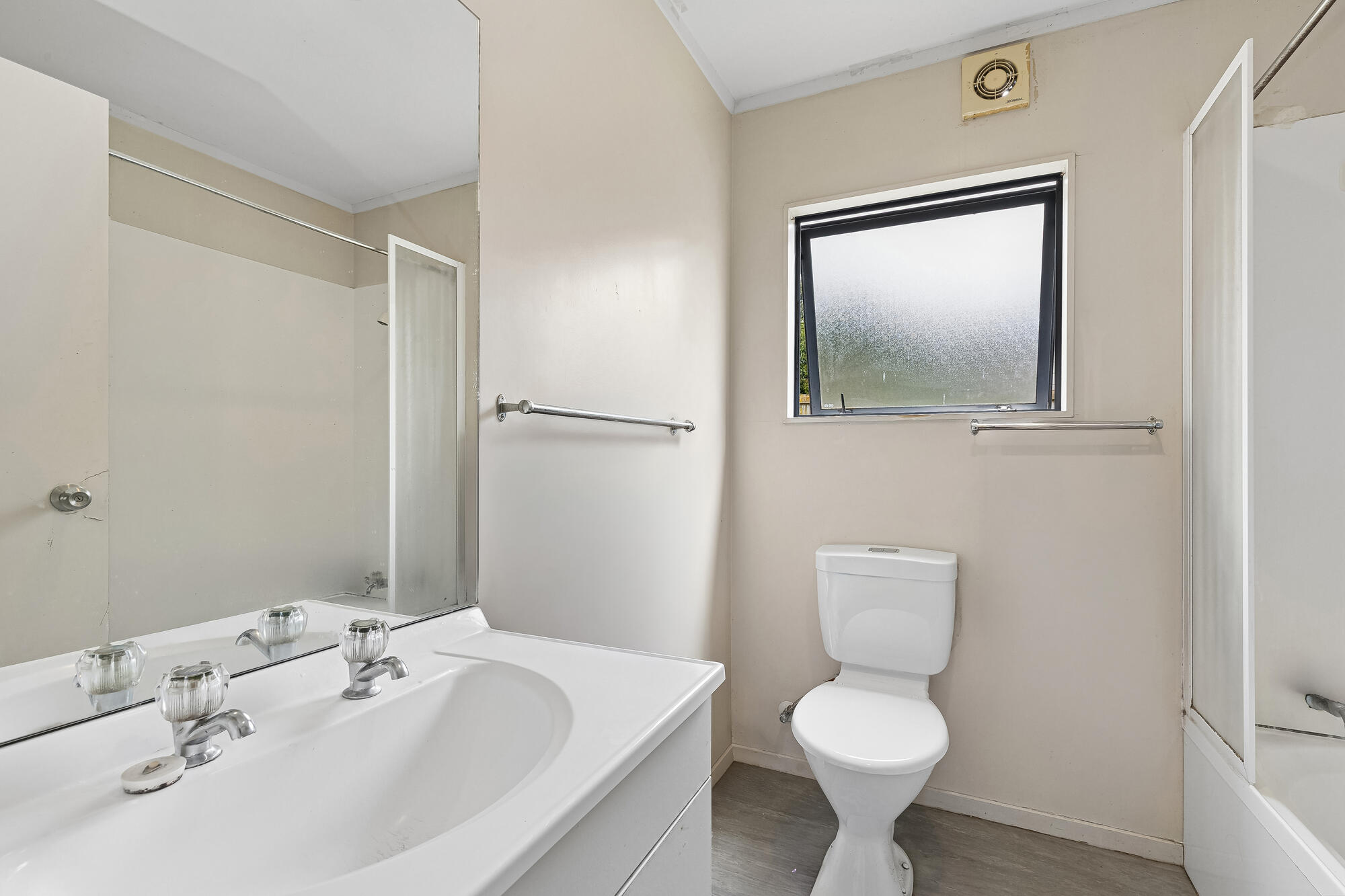 12 & 12a Jordan Road, Mangere, photo 11