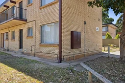 1/8-12 Buckingham Drive, Salisbury East