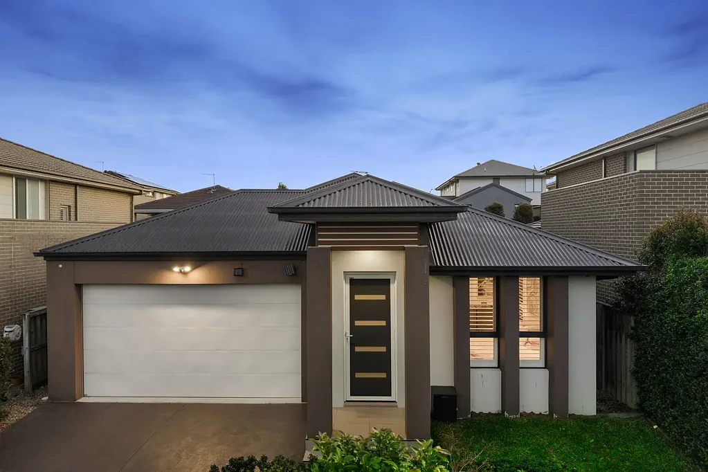 North Kellyville 4ห้องนอน Effortless Single-Level Living | Kellyville & Beaumont Hills Border | Ultra-Convenient Family Setting | Entertainer's Paradise