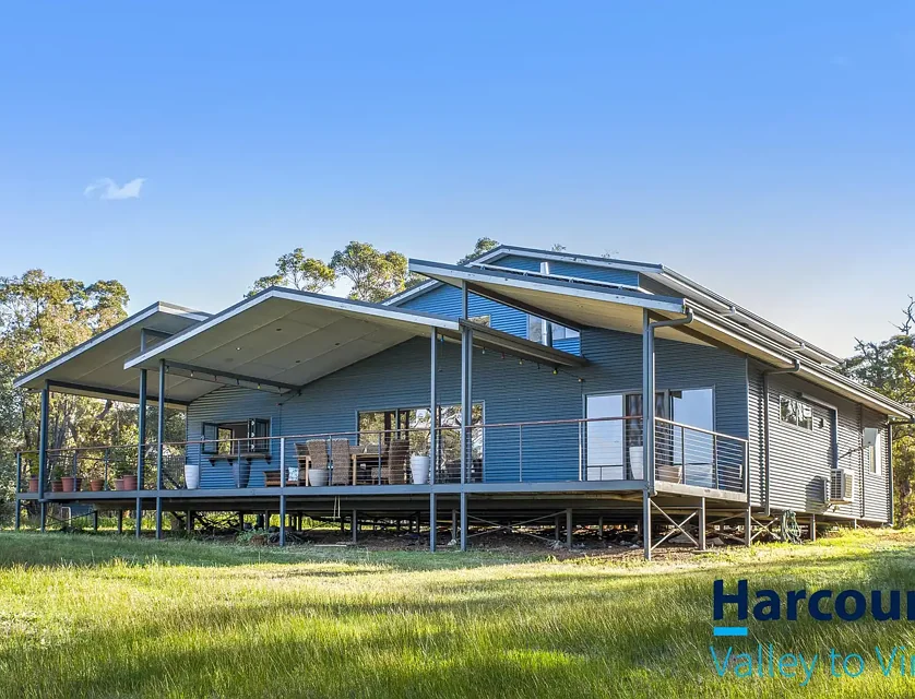 66 Holstein Loop, Lower Chittering, WA 6084, 5 Kuwarto, 3 Banyo, House