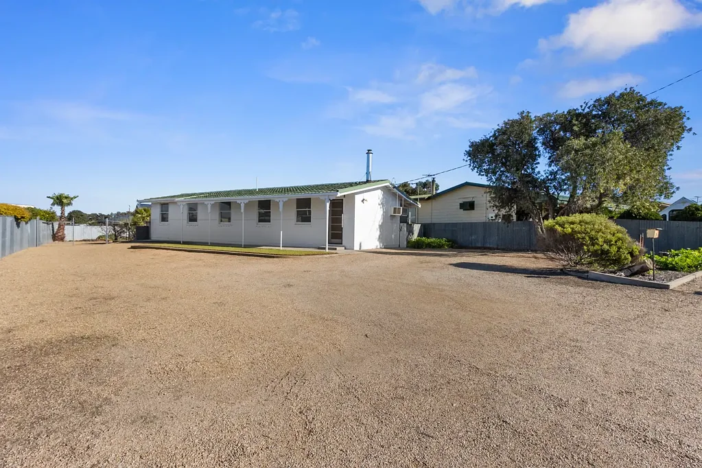Ardrossan 3房  Freshly Updated Home in a Peaceful Location