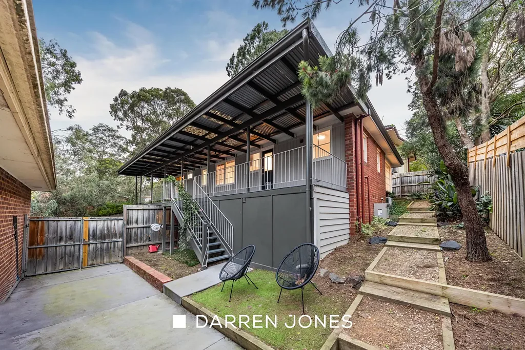 Greensborough 3Phòng ngủ Stylish & Convenient Living in the Heart of Greensborough