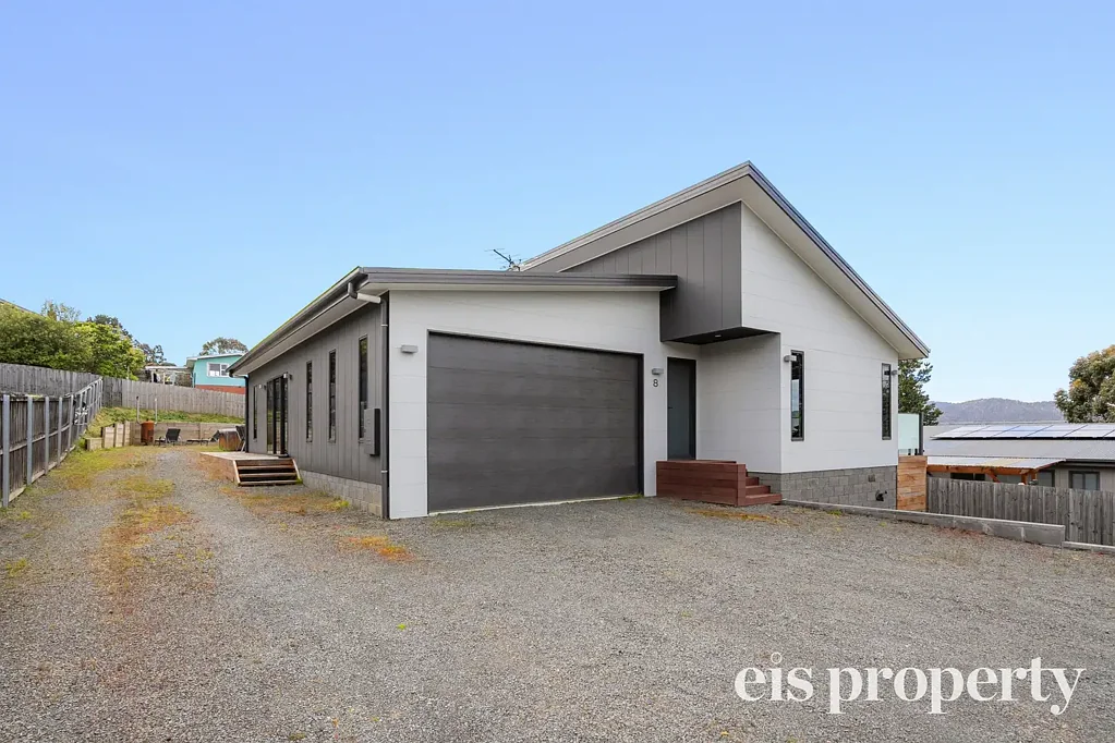 Port Huon 3Kwarto Stunning modern home certain to impress!