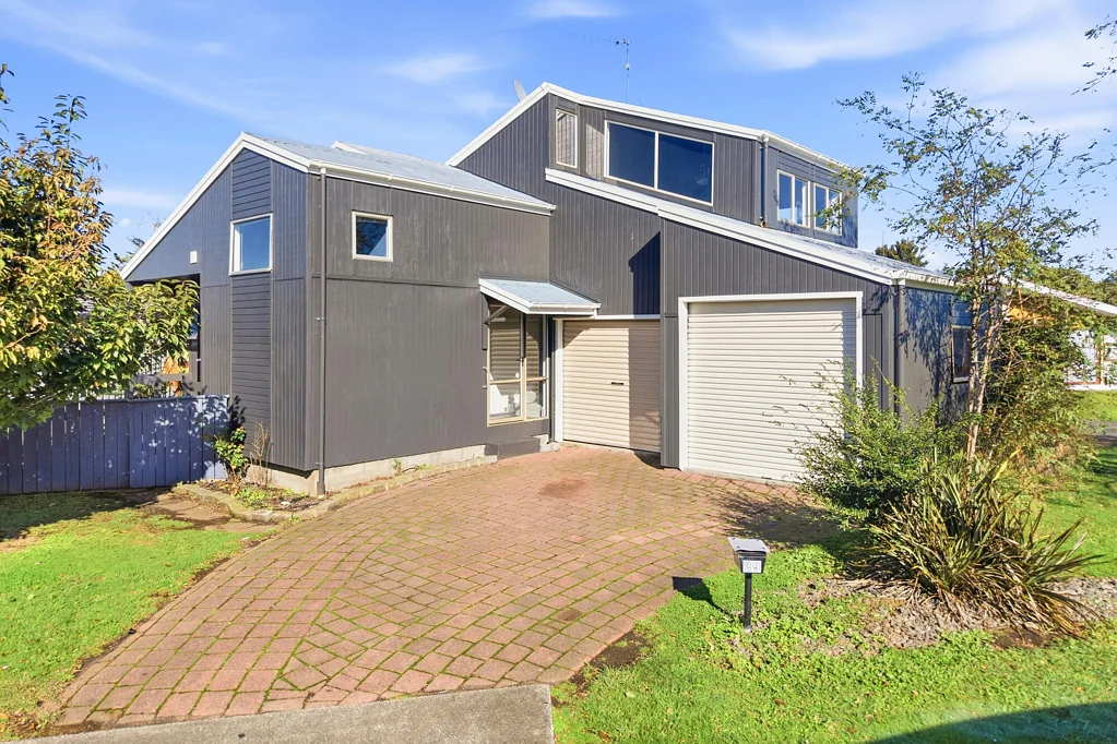 Springvale 4chambre $640 p/w rental income